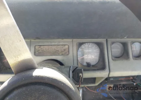 1994 Jeep Wrangler / Yj S z USA, uszkodzony, nr VIN 1J4FY19P9RP403692